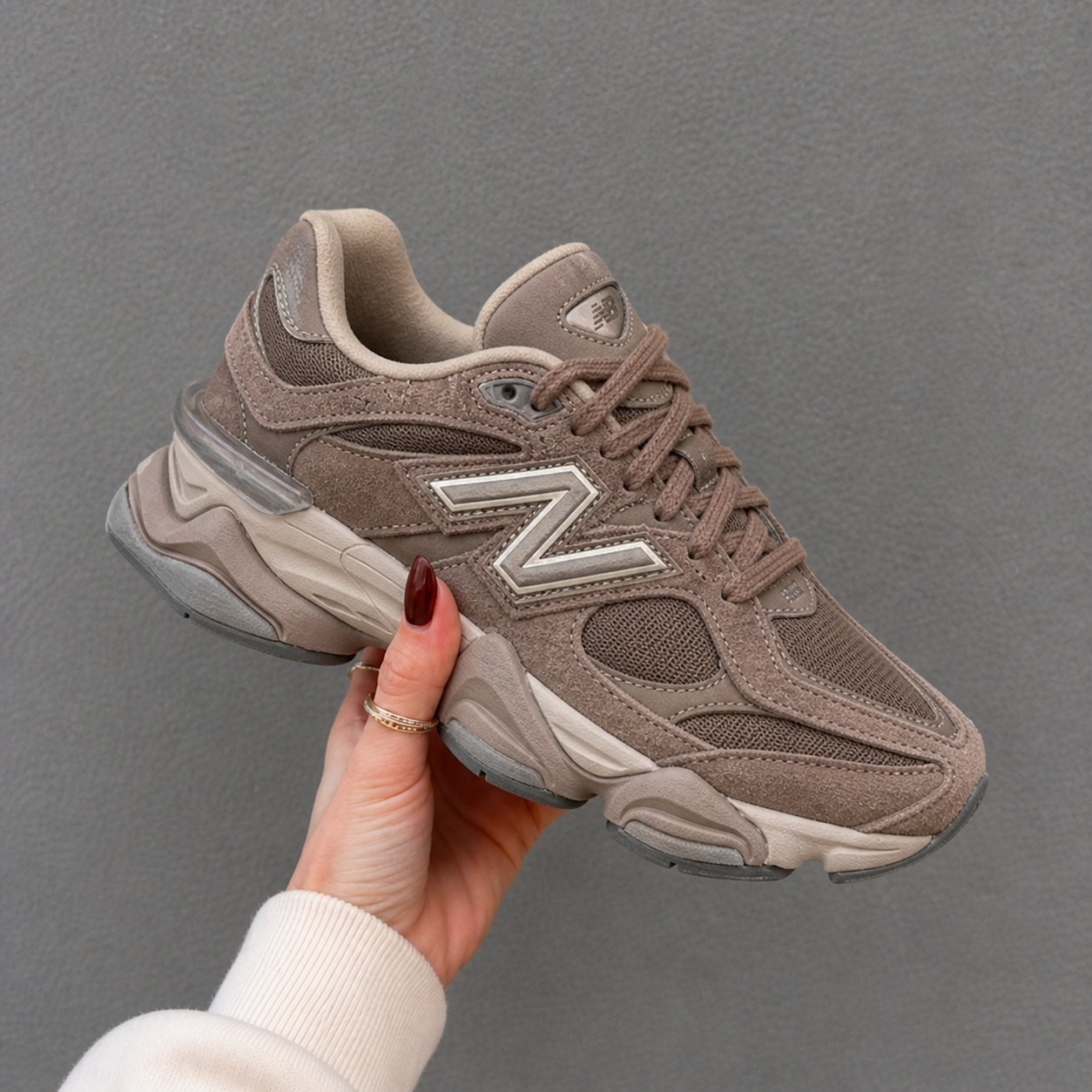 U9060 v1 Premium
