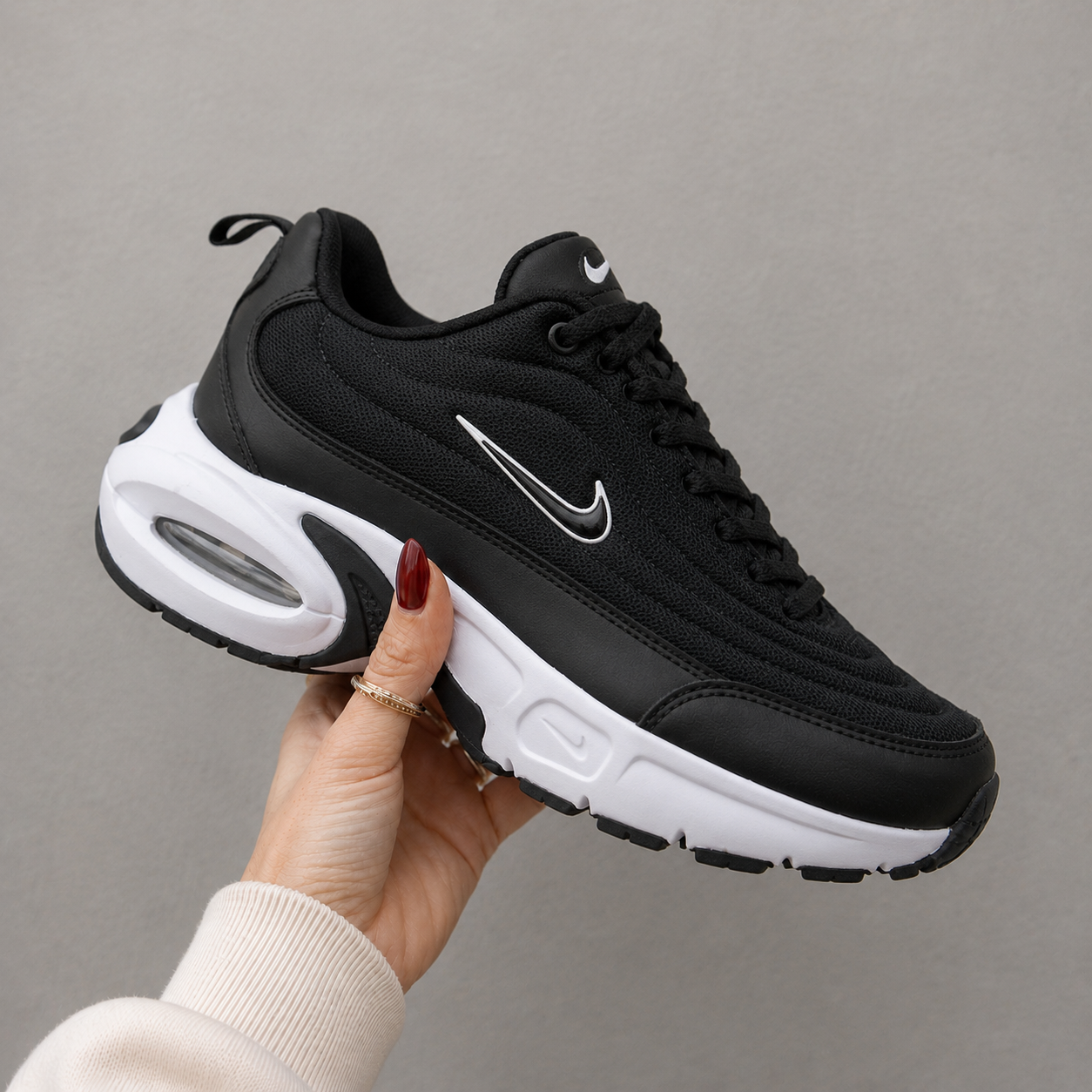 Portal Black & White Air Sneaker