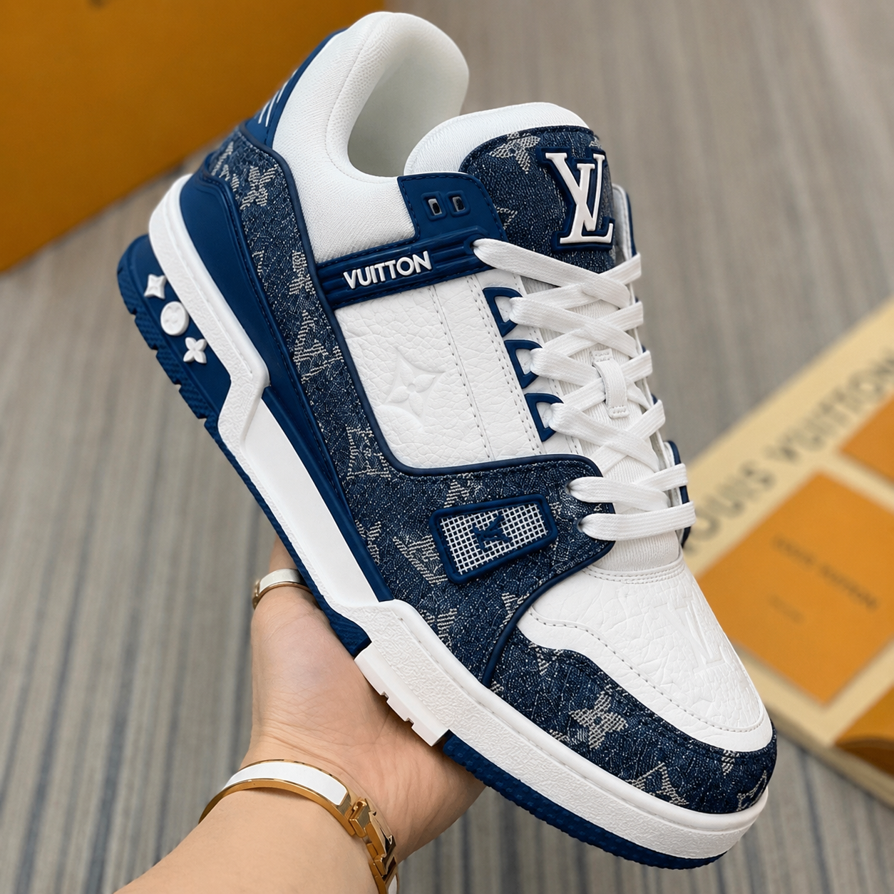 Luxury LV Trainer